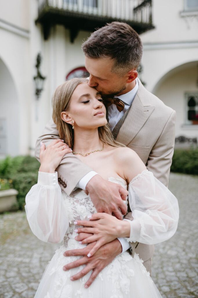 Ola & Czarek – sesja ślubna Pałac Patrykozy